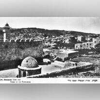 מערת המכפלה בחברון בתחילת שנות העשרים. באדיבות נדב מן, ביתמונה, מאוסף יחיאל זהבי; האוסף הלאומי לתצלומים על שם משפחת פריצקר, הספרייה הלאומית