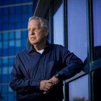 "האמירה שרק לחץ צבאי יביא תוצאות הייתה טעות". איילנד. | אריק סולטן