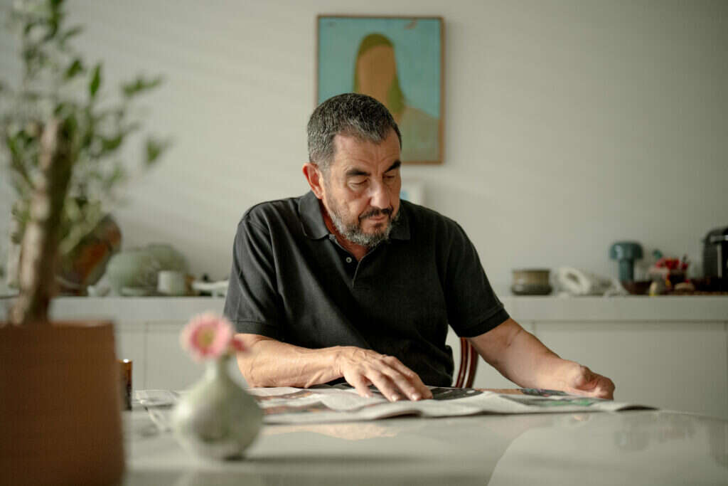 ארי שביט. | אריק מרמור