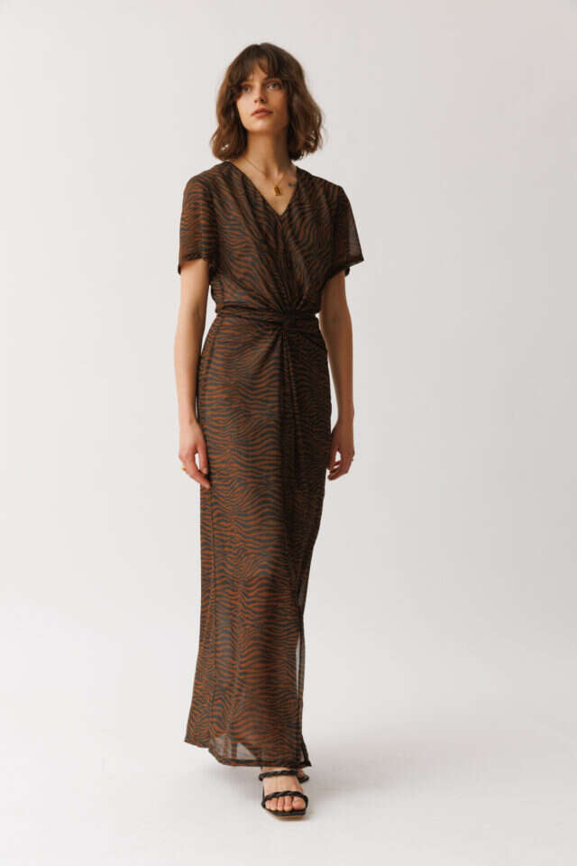 שמלת אביב שיפון זברה, יעל רוזמרין. 440 שקל. | אור דנון