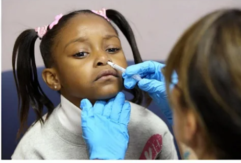 חיסון נגד שפעת בתרסיס אף. | מסך מיוטיוב