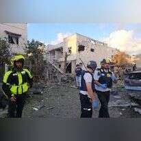 תיעוד מנפילת הטיל בקרית ביאליק. | מד"א