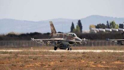 מטוס חיל האוויר חוזר מתקיפה בלבנון. | דובר צה"ל מטוס חיל האוויר חוזר מתקיפה בלבנון. | דובר צה"ל
