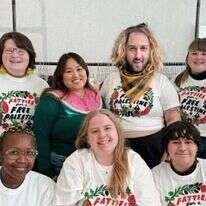 לייל קולפפר וחברות. | מסך מיוטיוב