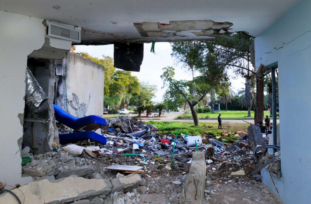 ממראות ההרס בכפר־עזה. | משה שי, פלאש 90