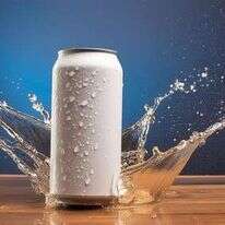 מים מוגזים. | שאטרסטוק