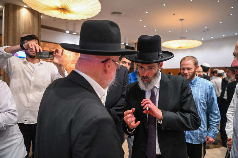 הרב מאיר כהנא במלון רמדה, אתמול. | Arie Leib Abrams/Flash90