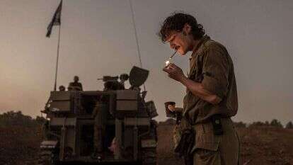 חייל מילואים בשטח כינוס. | אבישג שאר-ישוב