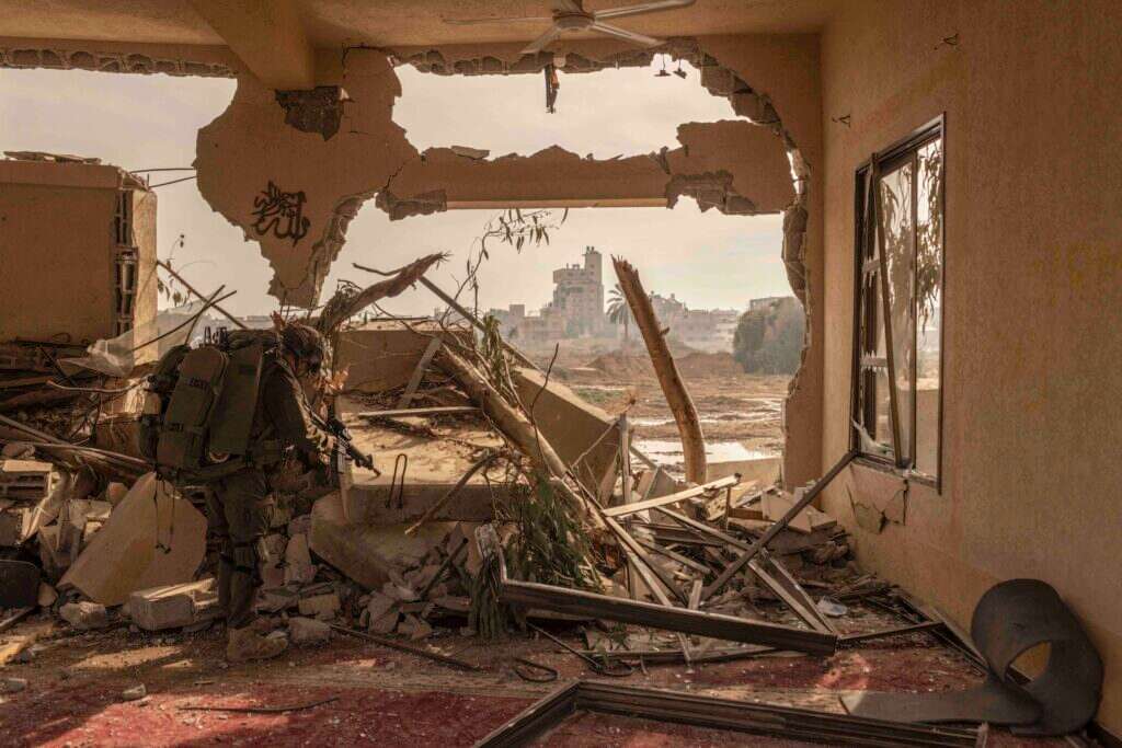 מתוך עזה. | אבישג שאר– ישוב