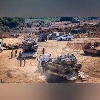 חיילם בגבול הצפון ממתינים לכניסה קרקעית, | דוד כהן, פלאש 90