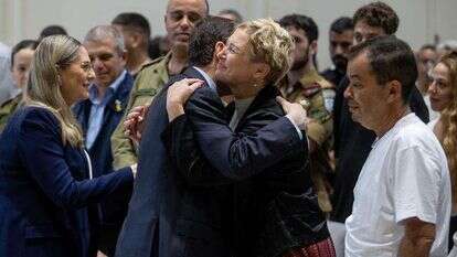 איריס חיים עם נשיא המדינה ורעייתו. | אורן בן־חקון, פלאש 90