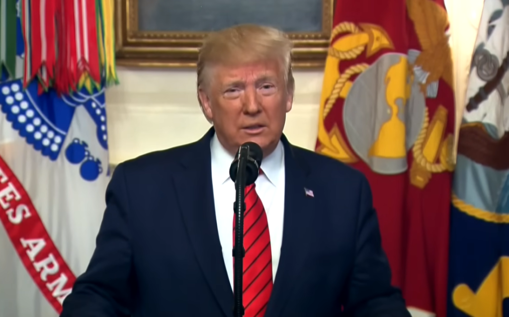 נשיא ארה"ב דונלד טראמפ, מודיע על חיסולו של מנהיג דאע"ש, אבו בקאר אל-בגדאדי. | מסך מיוטיוב