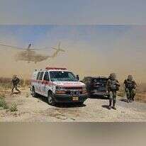 מד"א מפנים פצועים במלחמת חרבות ברזל. | דוברות מד"א