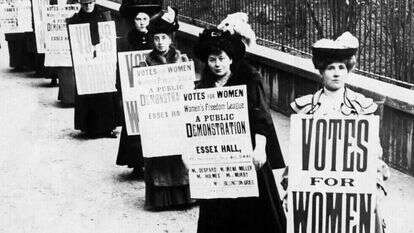 הפמיניזם שהציג ברויאר תובע להכיר בשוני בין גברים לנשים. הפגנה למען זכויות נשים, 1908. | גטי אימג'ס