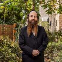 הרב יוחאי ימיני. | נעמה שטרן