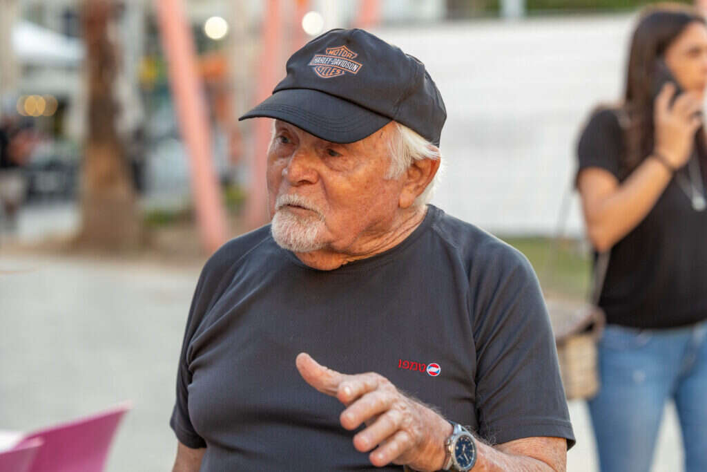 אשר ציטרין, | יוסי אלוני אשר ציטרין, | יוסי אלוני