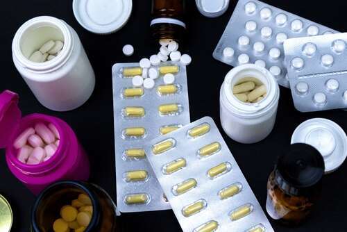 חומרים ממכרים. | שאטרסוק חומרים ממכרים. | שאטרסוק