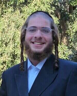 יצחק יששכר הולצמן. | אור נחמיה אהרונוב