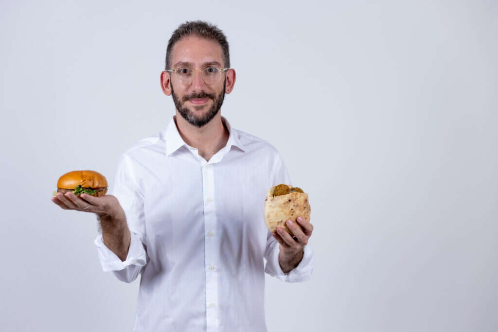 שאול אמסטרדמסקי. | אריק סולטן