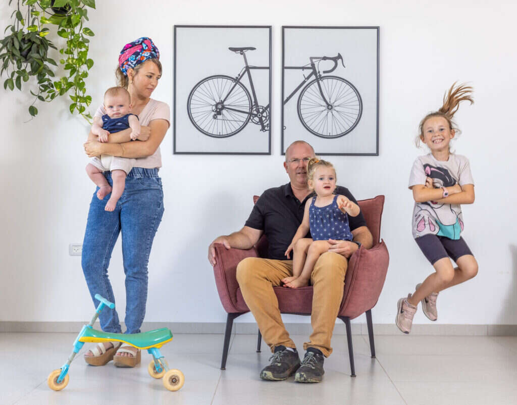 משפחת רוטשטיין. | יוסי אלוני