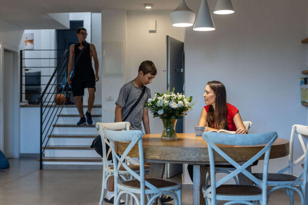 משפחת דקל. | אבישג שאר ישוב