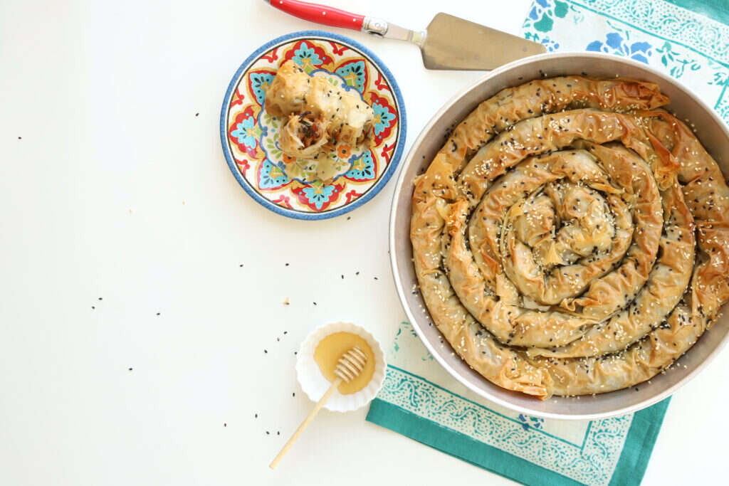 פסטייה חגיגית עם פרגיות ופירות יבשים. | אפרת ליכטנשטט