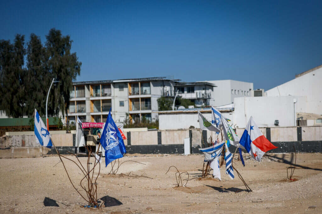 תיבנה מחדש. תחנה המשטרה בשדרות. | חיים גולדברג - פלאש 90