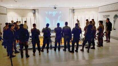 ביקור חיילים במרכז מורשת גוש עציון. | ארכיון גוש עציון