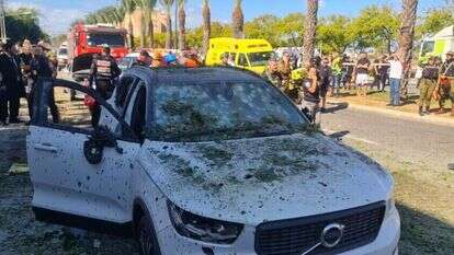 אחת מזירות נפילת הרקטות. | תיעוד מבצעי מד"א