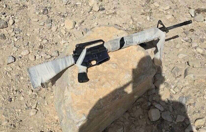 הנשק שנתפס במרחב נביא מוסא. | דובר צה"ל