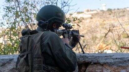 לוחם מילואים מחטיבת אלכסנדרוני בדרום לבנון. | דובר צה"ל