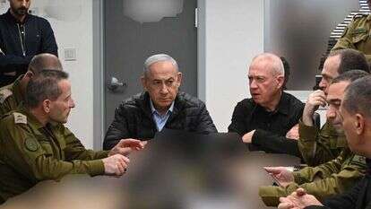 ראש הממשלה, שר הביטחון והצמרת הצבאית בבור בקריה במהלך התקיפה באיראן. | אבי אוחיון לע"מ ראש הממשלה, שר הביטחון והצמרת הצבאית בבור בקריה במהלך התקיפה באיראן. | אבי אוחיון לע"מ