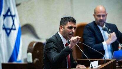 שלמה קרעי. | יונתן זינדל, פלאש 90