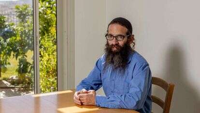 פרופ' שלום צדיק. | נעמה שטרן פרופ' שלום צדיק. | נעמה שטרן