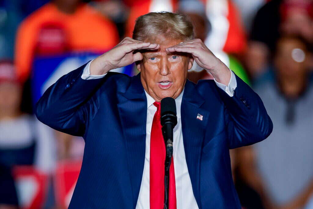 טראמפ. | אי.פי.איי