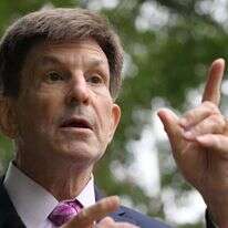 פרופ' אלן ליכטמן, | Pedro Ugarte / AFP