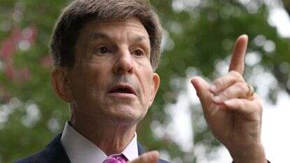 פרופ' אלן ליכטמן, | Pedro Ugarte / AFP פרופ' אלן ליכטמן, | Pedro Ugarte / AFP