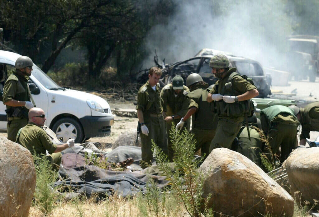 אנחנו מרגישים אחריות, אבל גם פה לא צריך לבלבל בין אחריות לאשמה". אסון פגיעת הקטיושה מחוץ לכפר־גלעדי במלחמת לבנון השנייה. | חיים אזולאי, פלאש 90