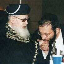 דרעי והרב עובדיה יוסף, מתוך הסרט. | באדיבות יס דוקו, אייל פישר ידיעות אחרונות