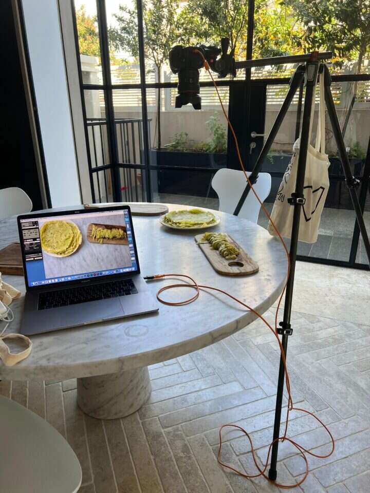 שעות של עבודה שמצטמצמות ל–30 שניות. מאחורי הקלעים. | באדיבות המרואיינת