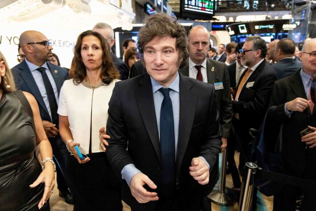 מיליי. | אי.פי.איי