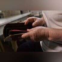 ארנק | שאטרסטוק