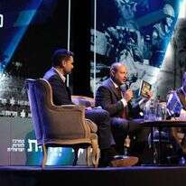 דאגלס מאריי בטקס קבלת הפרס. | משה מזרחי