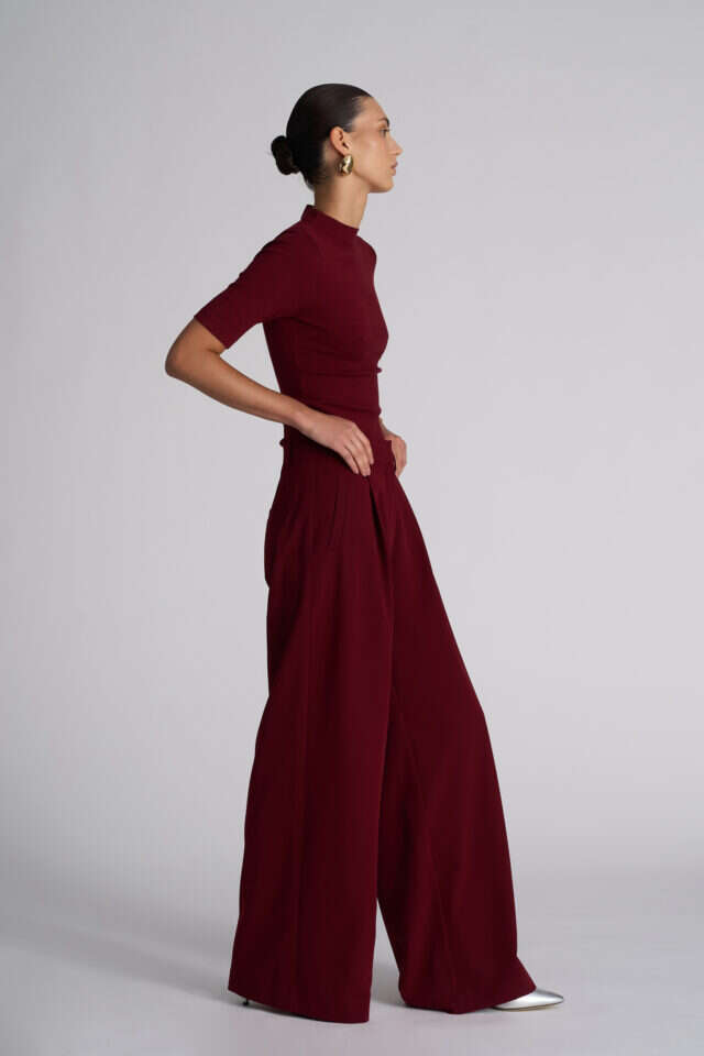 הילה שייר אומא סתיו חורף 24-25 מחיר חולצה 330 שח מחיר ז'קט 690 שח מחיר מכנסיים 560 שח (2) העונה הקרה