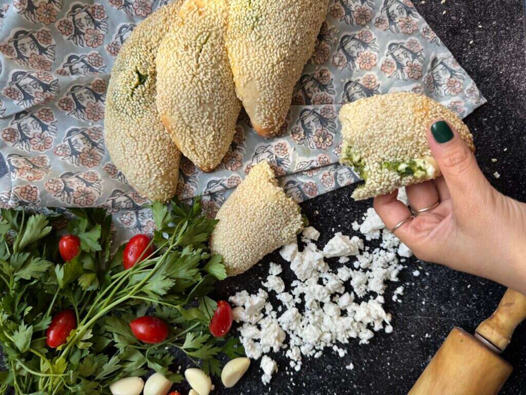 סמבוסק וגבינות ועשבי תיבול | אלינור רחמים סמבוסק וגבינות ועשבי תיבול | אלינור רחמים