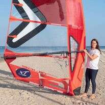 דניאלה פלג. | אביטל הירש