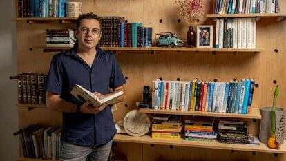 אסי צובל, שחקן, במאי, תסריטאי, פרסומאי ורעיונאי. | נעמה שטרן