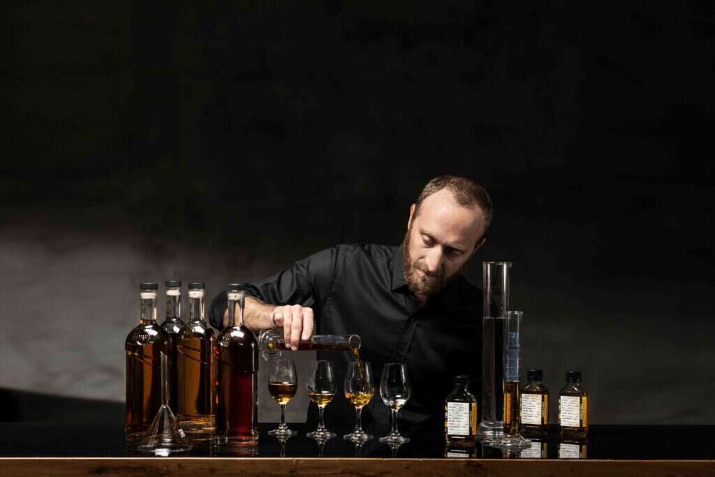 תומר גורן, מזקקת H&amp;M. | שי יחזקאל