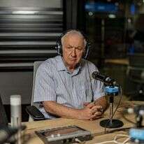 אריה גולן. | נעמה שטרן אריה גולן. | נעמה שטרן