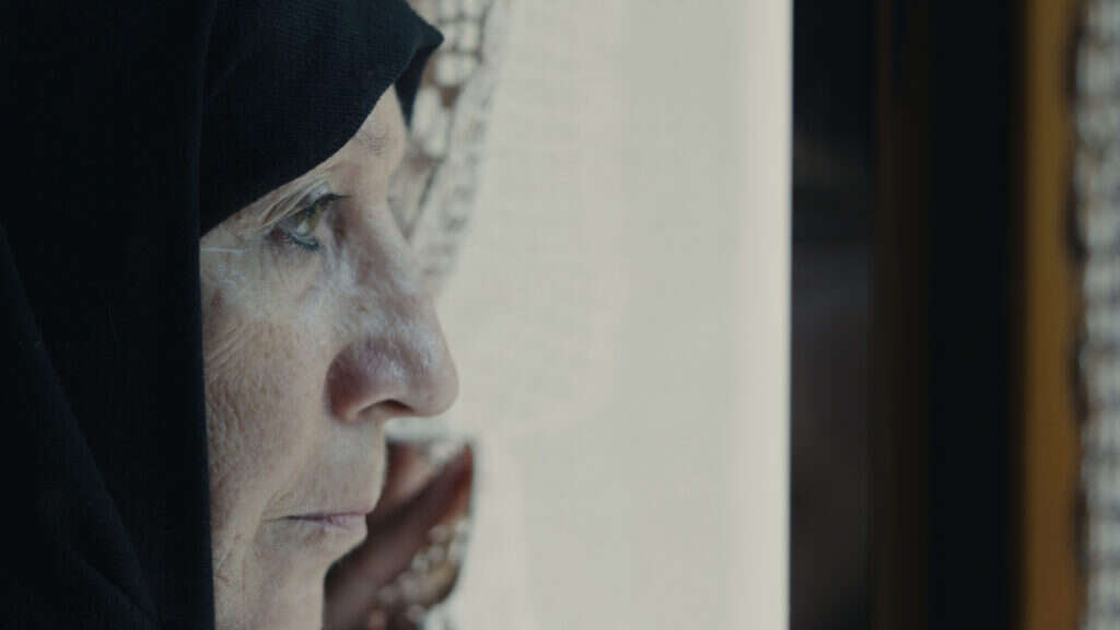 גילתה שבנה הפך למחבל. ולריה האיטלקייה שהתאסלמה, מתוך הסרט התיעודי "אחרי הגשר". | syndicado